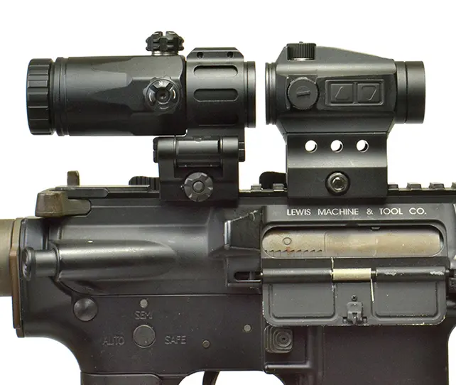 ノーベルアームズ 『3X TACTICAL MAGNIFIER』がマイナーチェンジされ